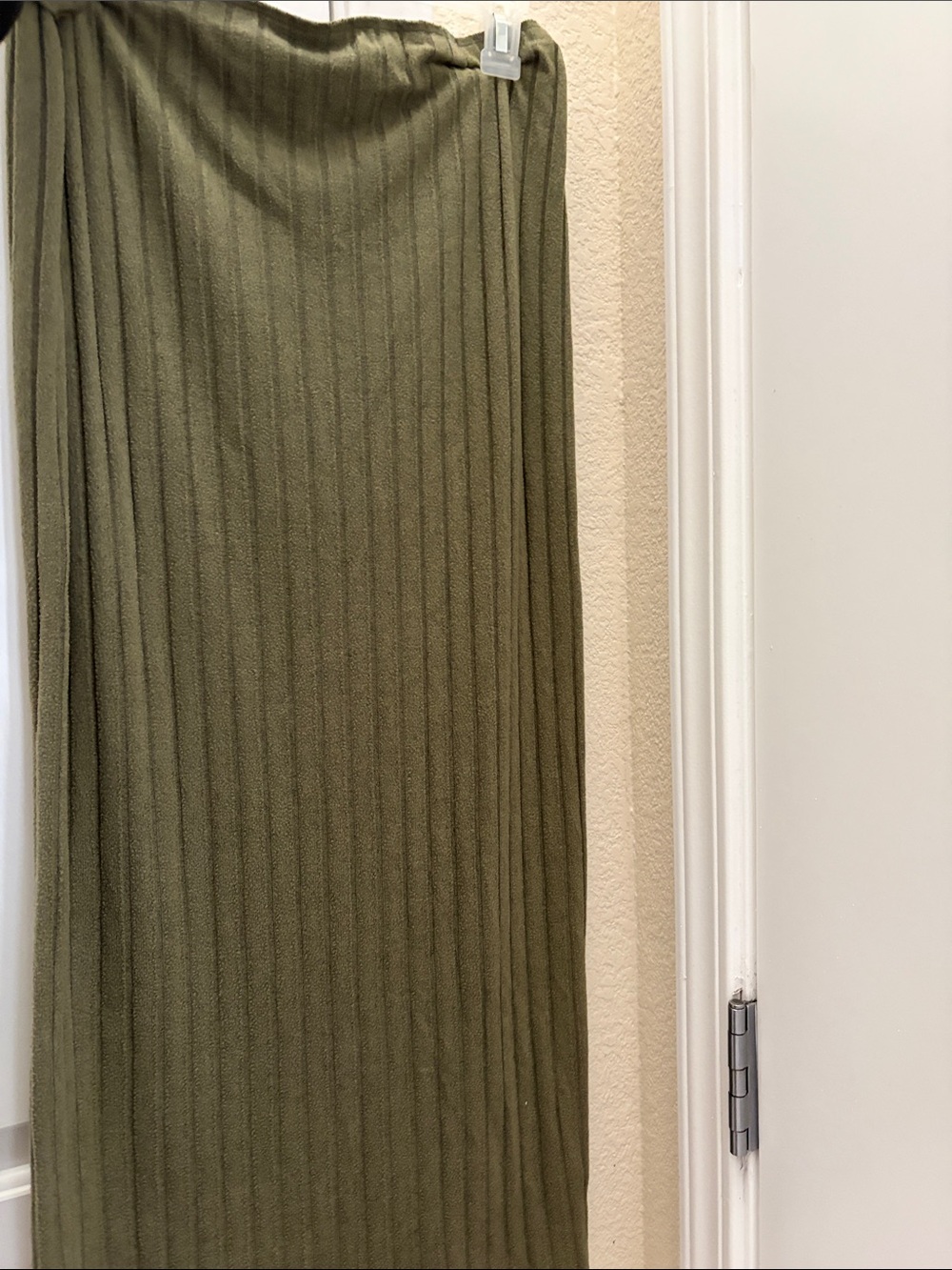 SHEIN Olive Green Ribbed Maxi Skirt